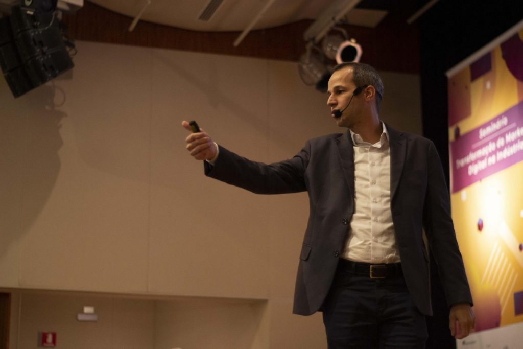 Palestrante de Vendas - Rogério Silva